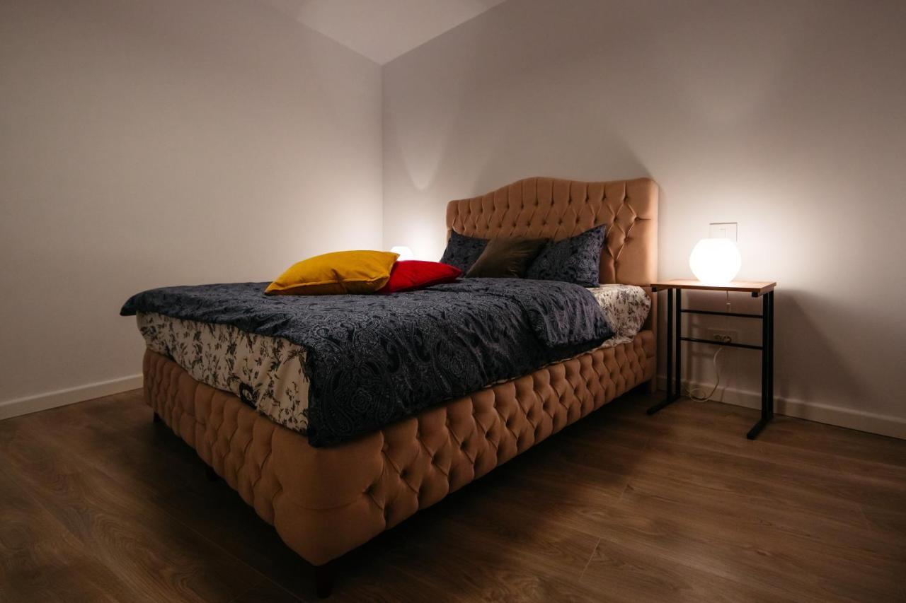 Mountain Retreat Apartman Sinaia Kültér fotó