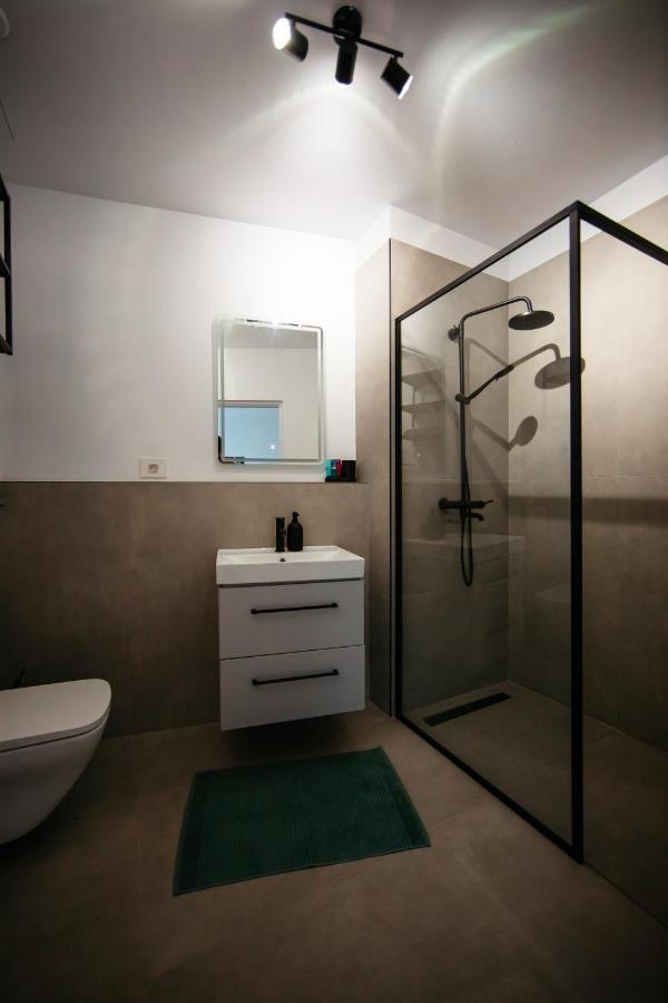 Mountain Retreat Apartman Sinaia Kültér fotó