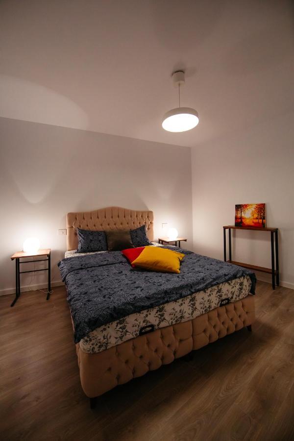 Mountain Retreat Apartman Sinaia Kültér fotó